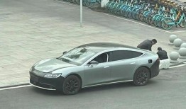 最新车爆料,揭秘最新车爆料，科技与时尚的完美融合